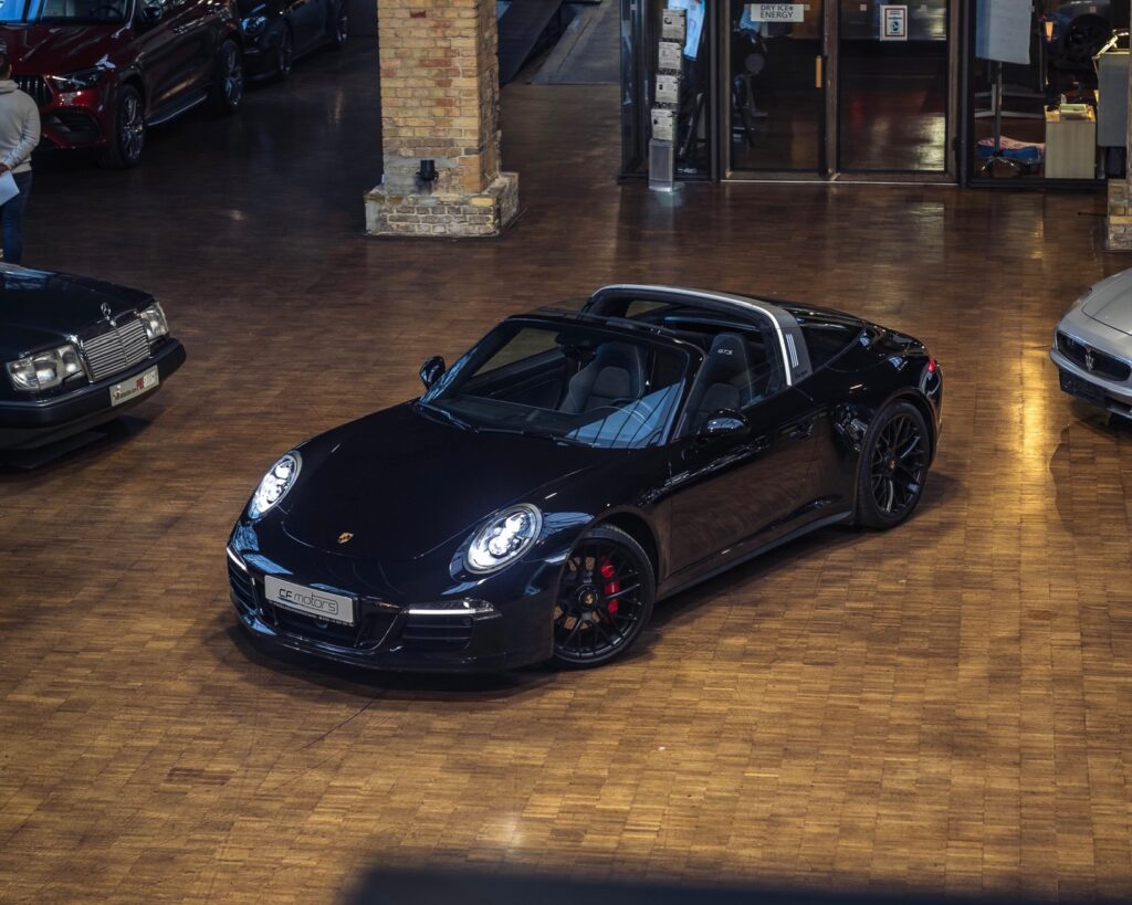 PORSCHE 911/991 Targa 4 GTS
