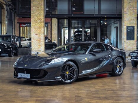 FERRARI 812 Superfast CARBON 10x, LIFT, 360 CAM, XPEL