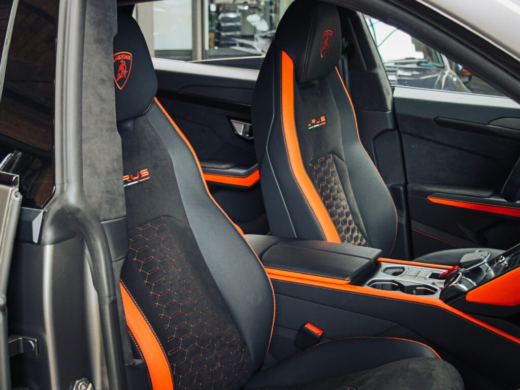 LAMBORGHINI Urus B&O, 360, PANO, CARBON, CAPSULE