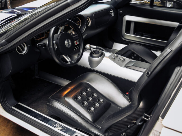 FORD GT 5.4 V8, CARBON, TOP CONDITION, XENON