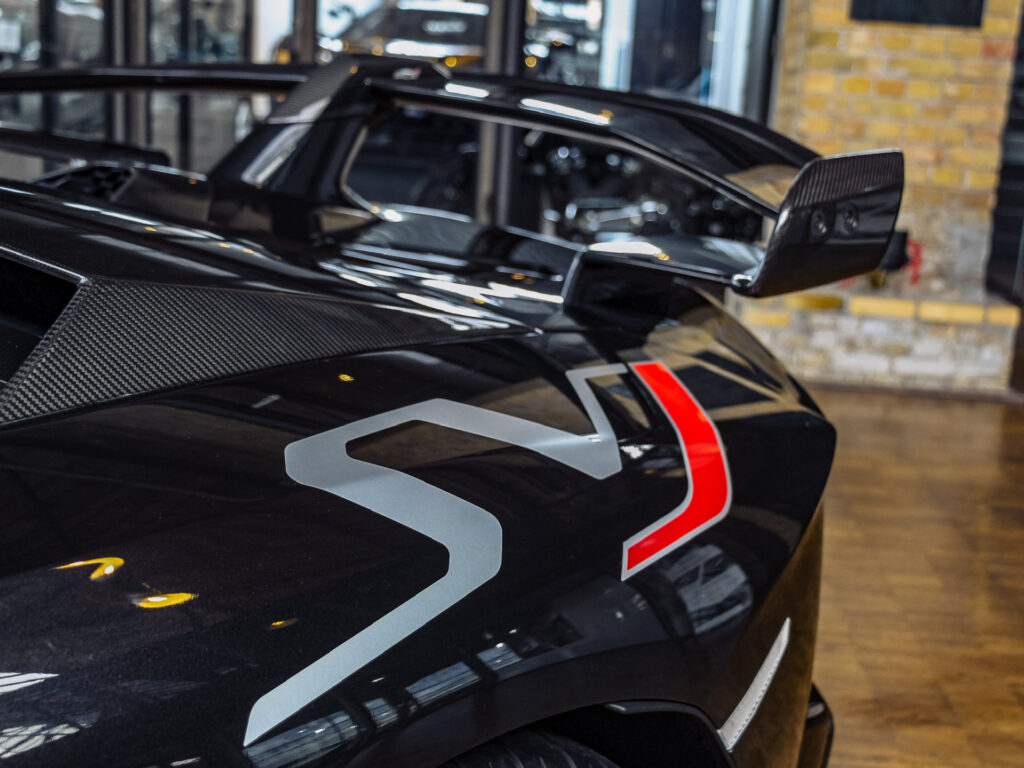 LAMBORGHINI Aventador SVJ - FULL CARBON, GARANTIE