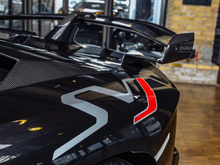 LAMBORGHINI Aventador SVJ - FULL CARBON, GARANTIE