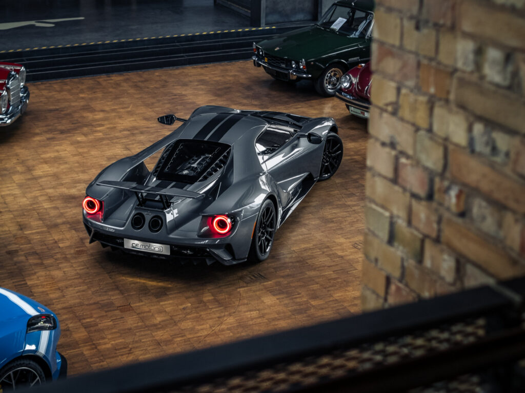 FORD GT Carbon Series LIMITED EDITION, BRAND NEW