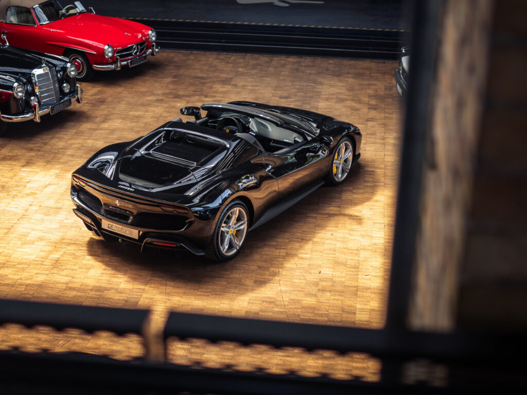 FERRARI 296 GTS LIFT, LEDS, JBL, CAM