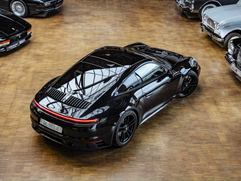 PORSCHE 992/911 Carrera GTS BOSE, CARBON, PANO, 360 CAM