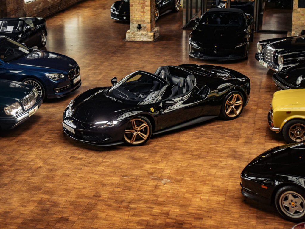 FERRARI 296 GTS LIFT, LEDS, JBL, 360