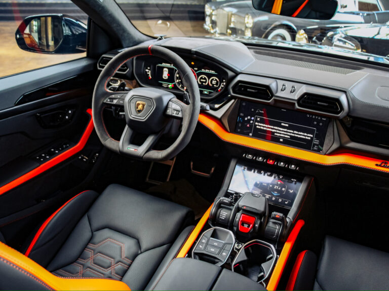LAMBORGHINI Urus SE MY26, PANO, B&O, 360 CAM