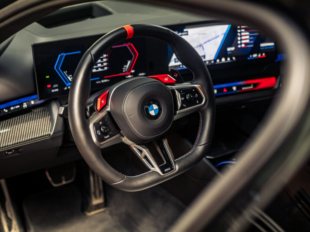 BMW M5 ULTIMATE PACK, 0,5%, CARBON, BOWERS, CCB