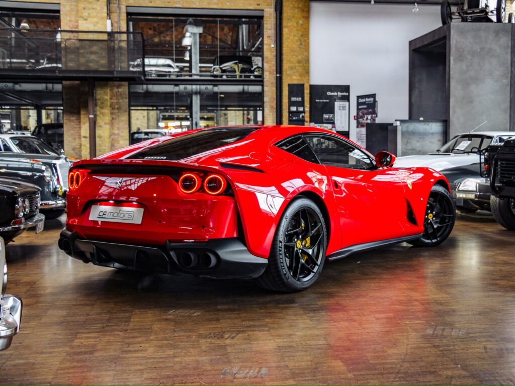 FERRARI 812 Superfast 360 CAM, LIFT, PDIS, GARANTIA