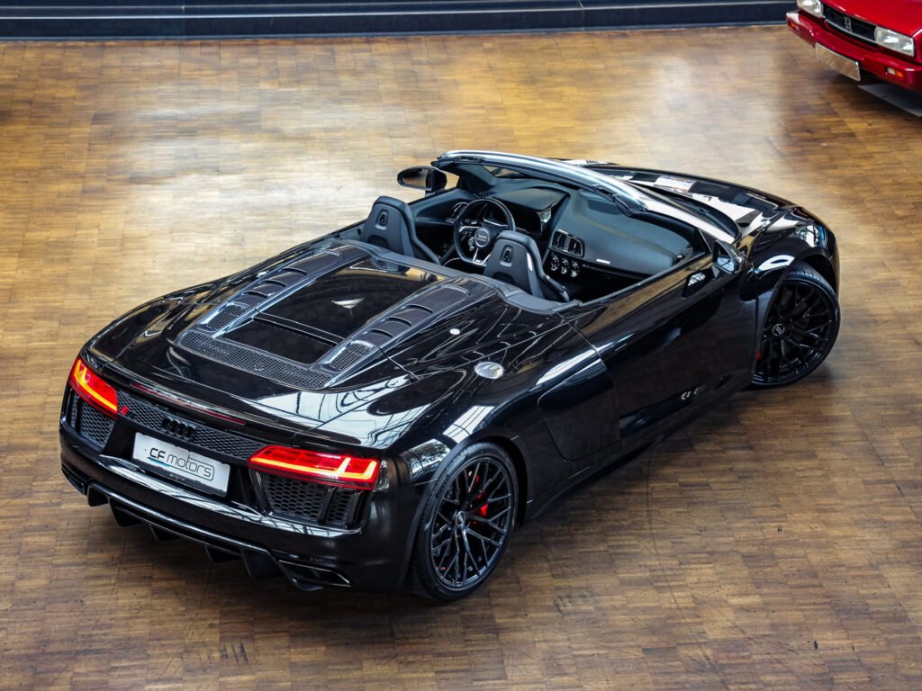 AUDI R8 Spyder 5.2 FSI quattro B&O, CARBON, CCB, CAM